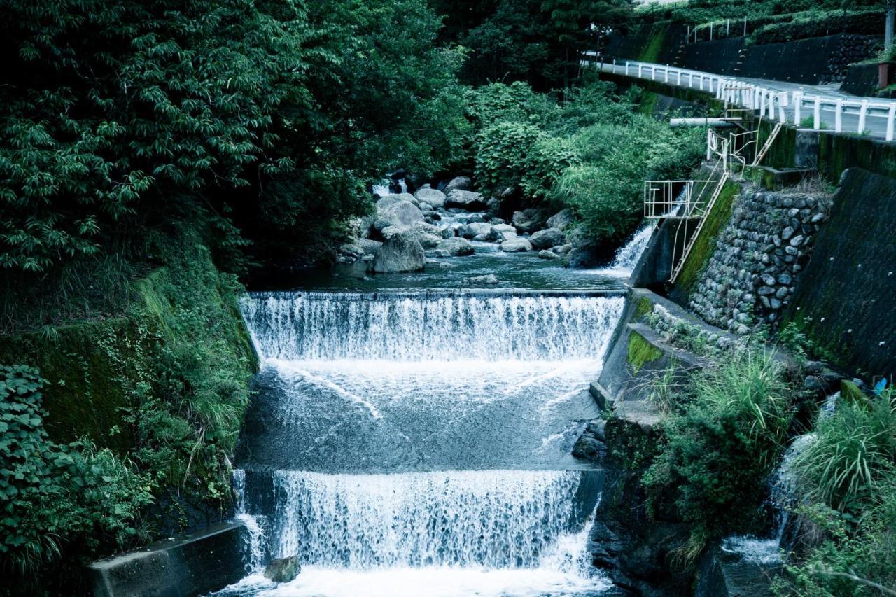 山の中の一棟貸切宿 五番地 Nambu (Yamanashi) Exterior photo